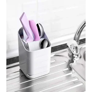 range couverts de comptoir en contexte ep 910